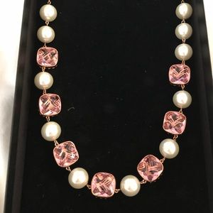 Costume Jewelry Necklace - Pearls & Pink Stones